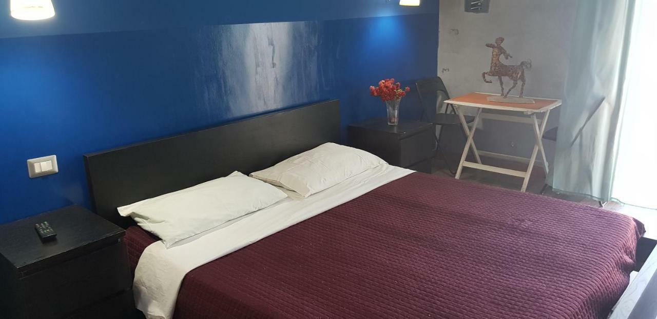 Arthur Hostel Rome Exterior photo